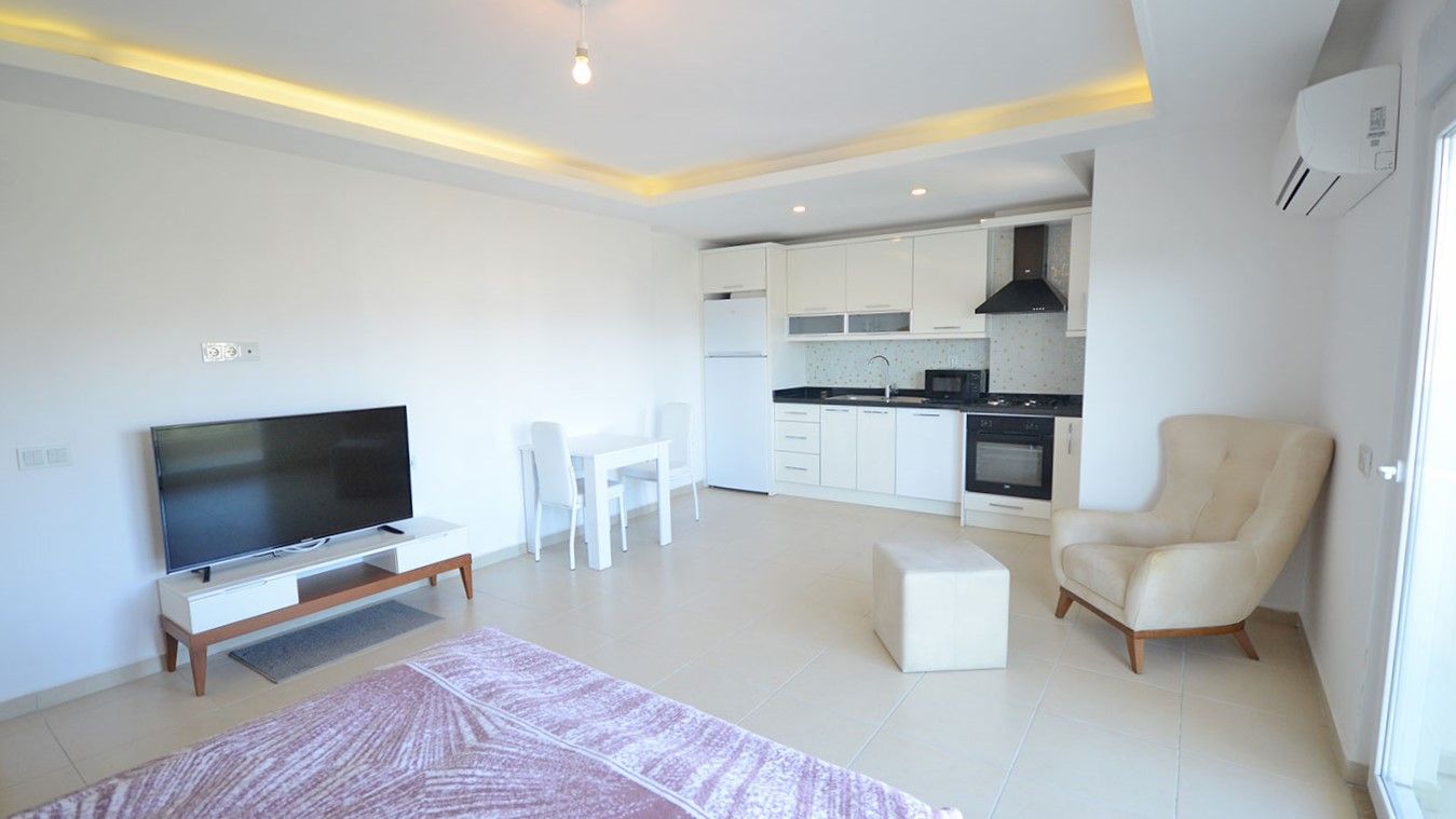 Studio apartment in a respectable residential complex in Avsallar