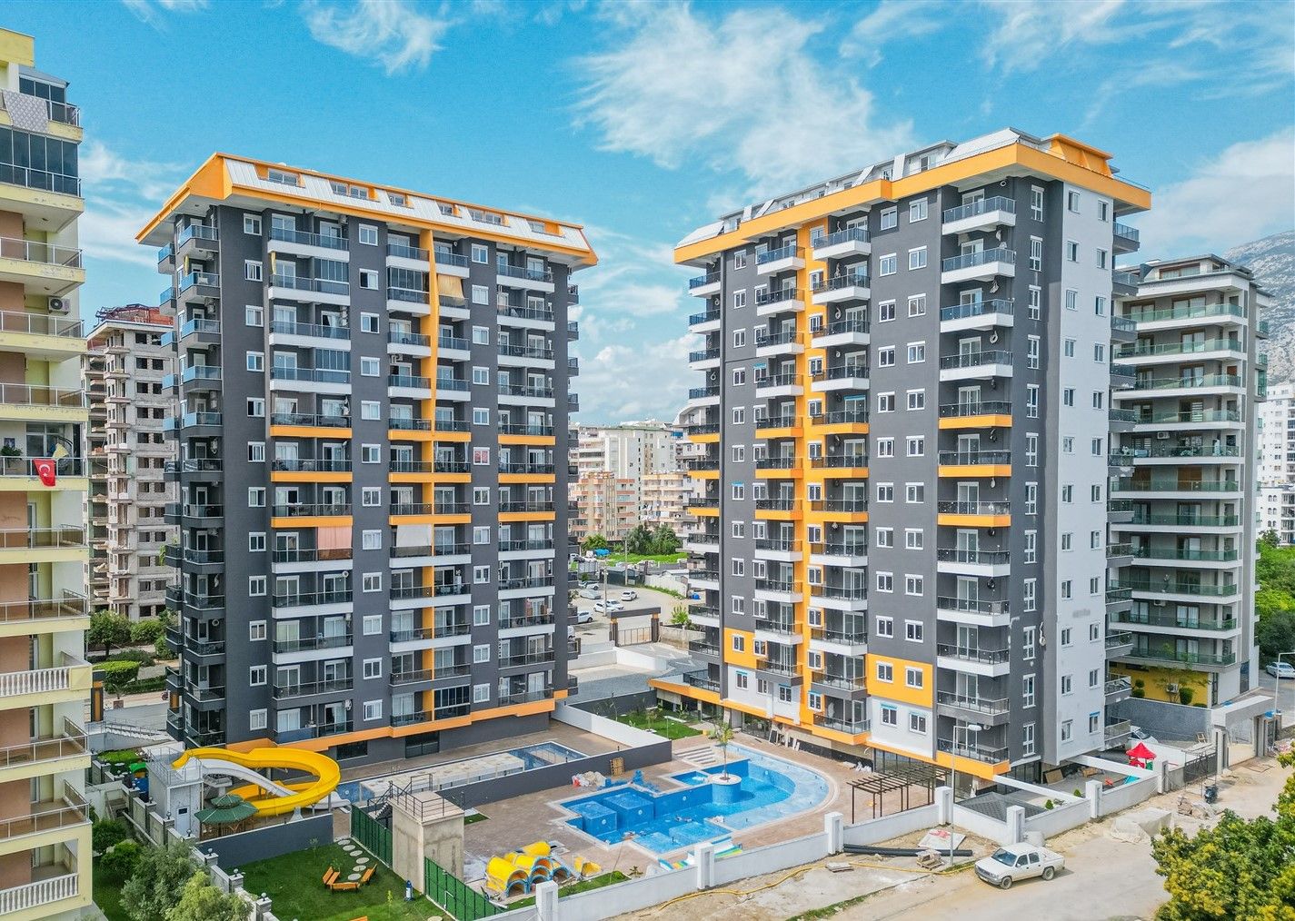 New 2+1 apartment in the center of popular Mahmutlar district