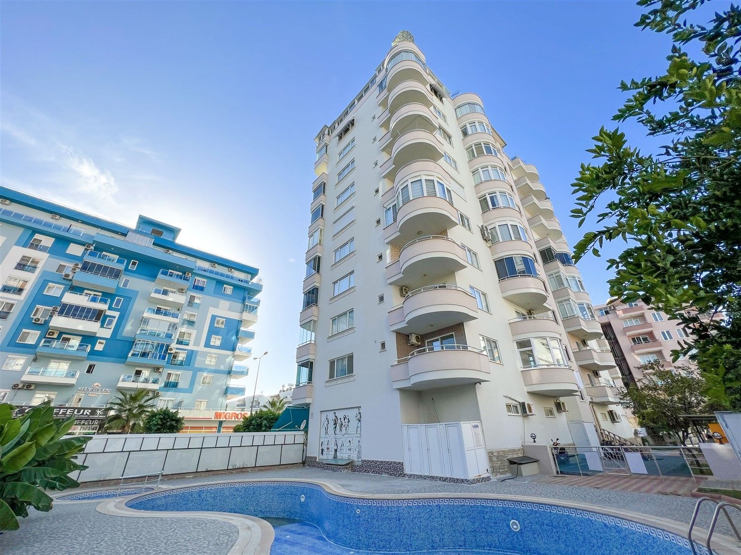 Sea view apartment 2+1 in popular district of Alanya - Mahmutlar