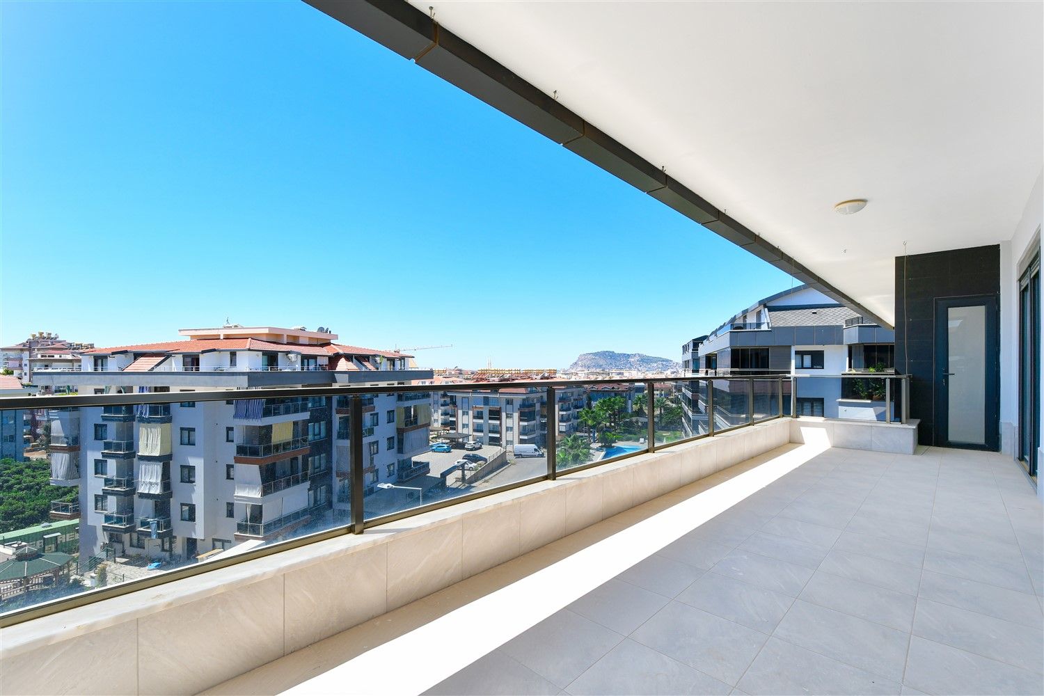 Luxurious duplex 6+1, with separate kitchen in Oba - Alanya