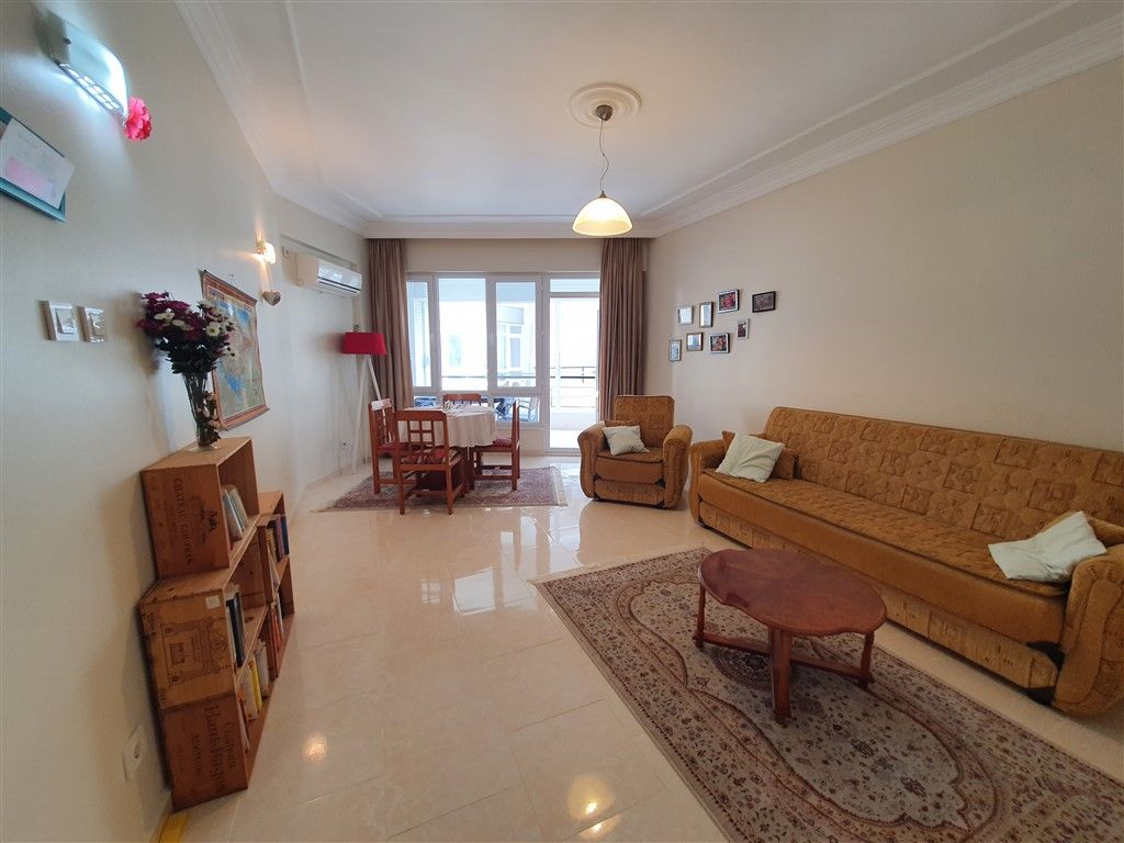 Apartment in popular district Mahmutlar