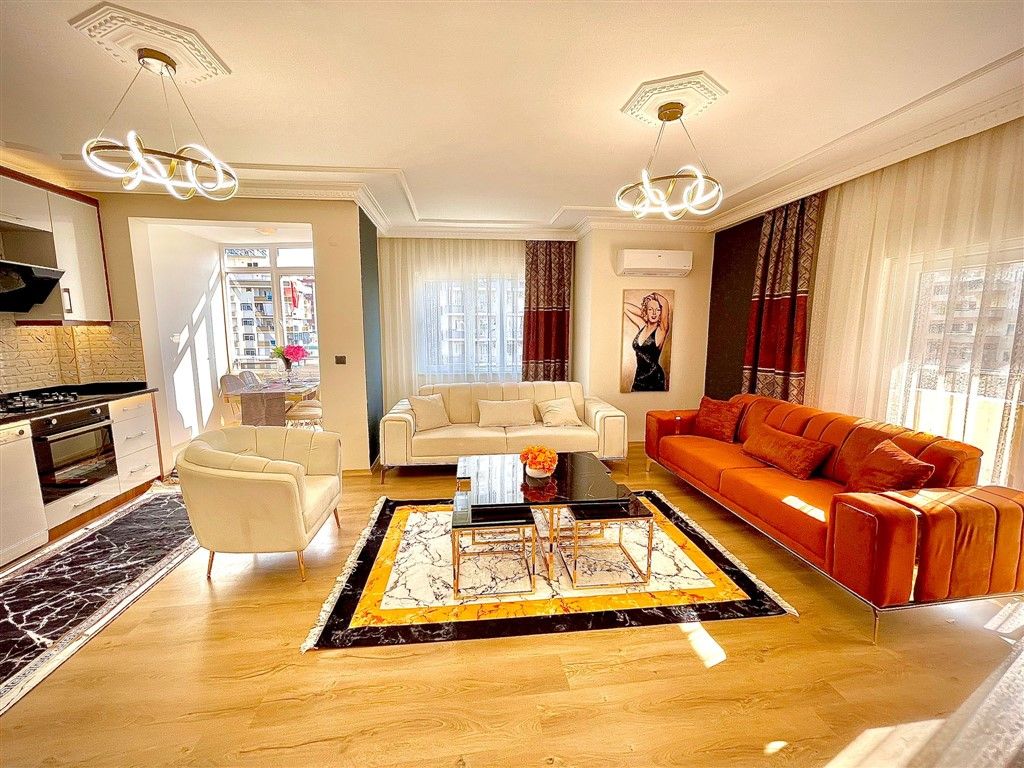 Apartment in popular district Mahmutlar