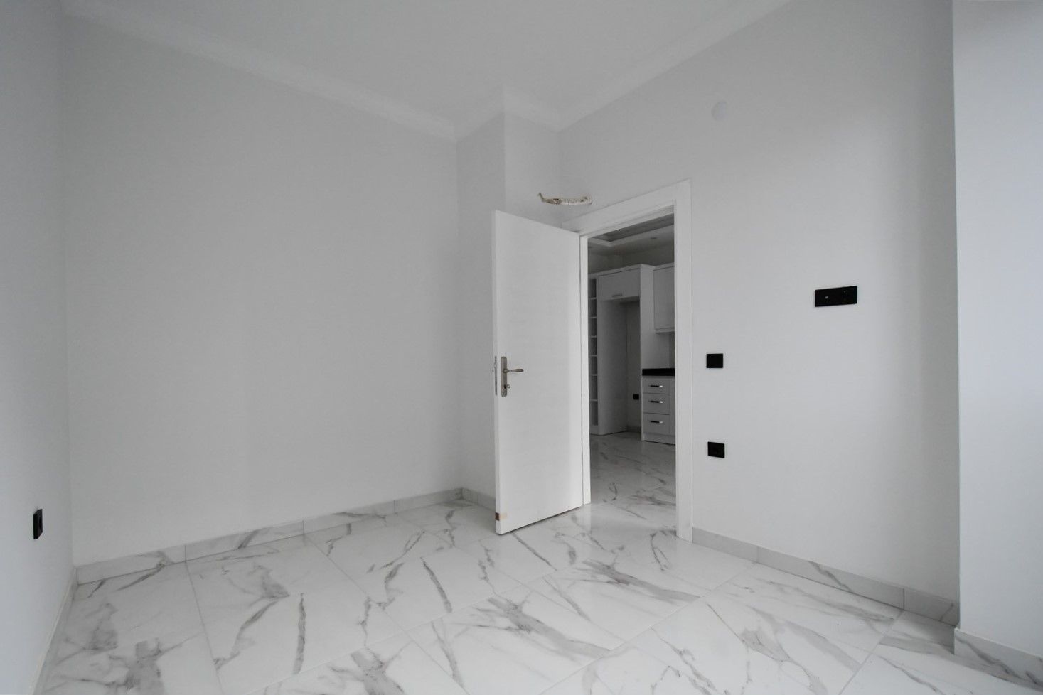 1+1 apartment in a new residential complex, Avsallar - Alanya