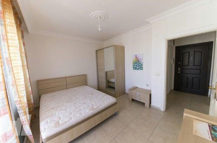 Spacious apartment 1+1 in complex with infrastructure in Alanya