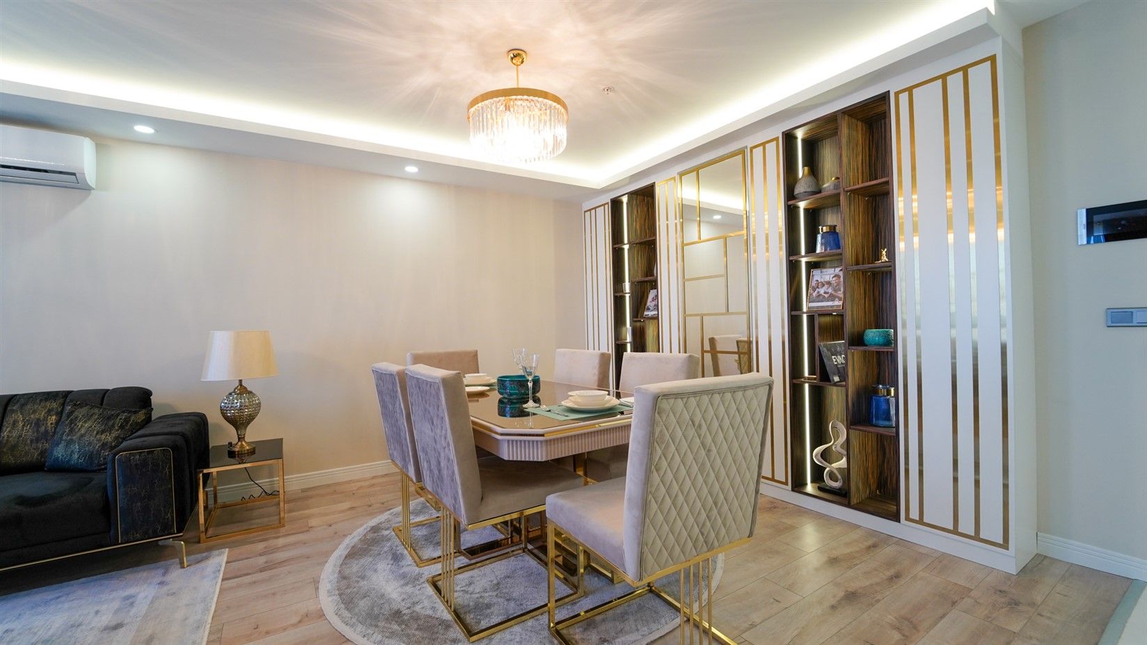 New sea view apartments in prestigious Beylikduzu district