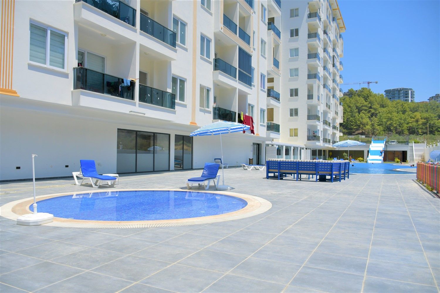 New apartment 1+1, residential complex in green district of Alanya