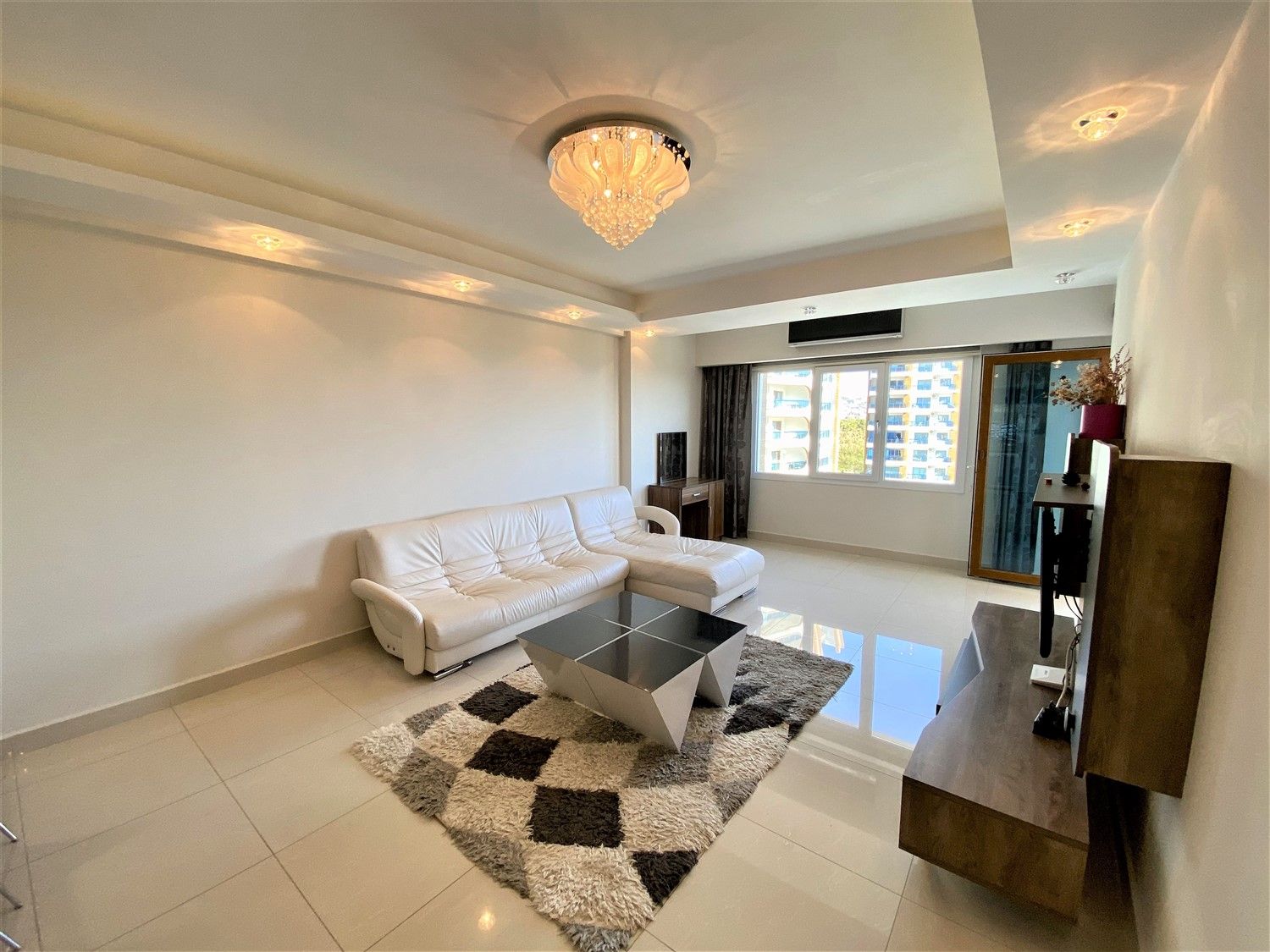 Furnished 2+1 apartment in luxury residence