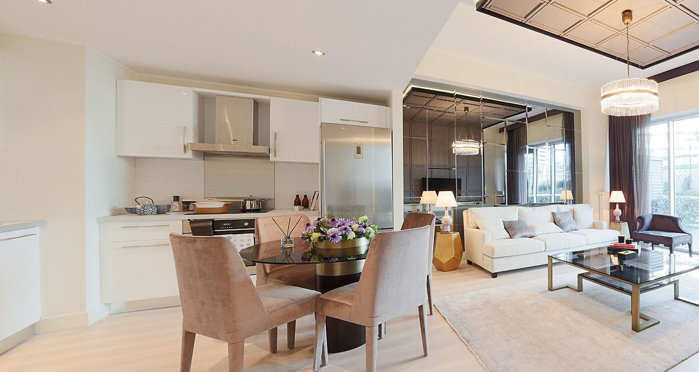 Complete apartments in a luxury project - Bagcilar, Istanbul