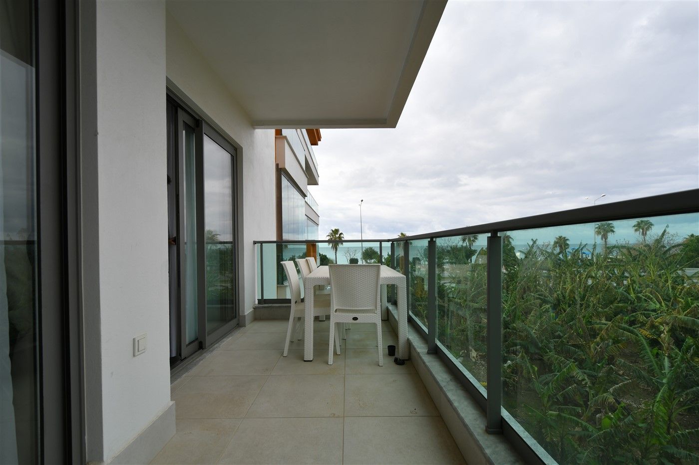 1-bedrooms furnished apartment on the first coastline