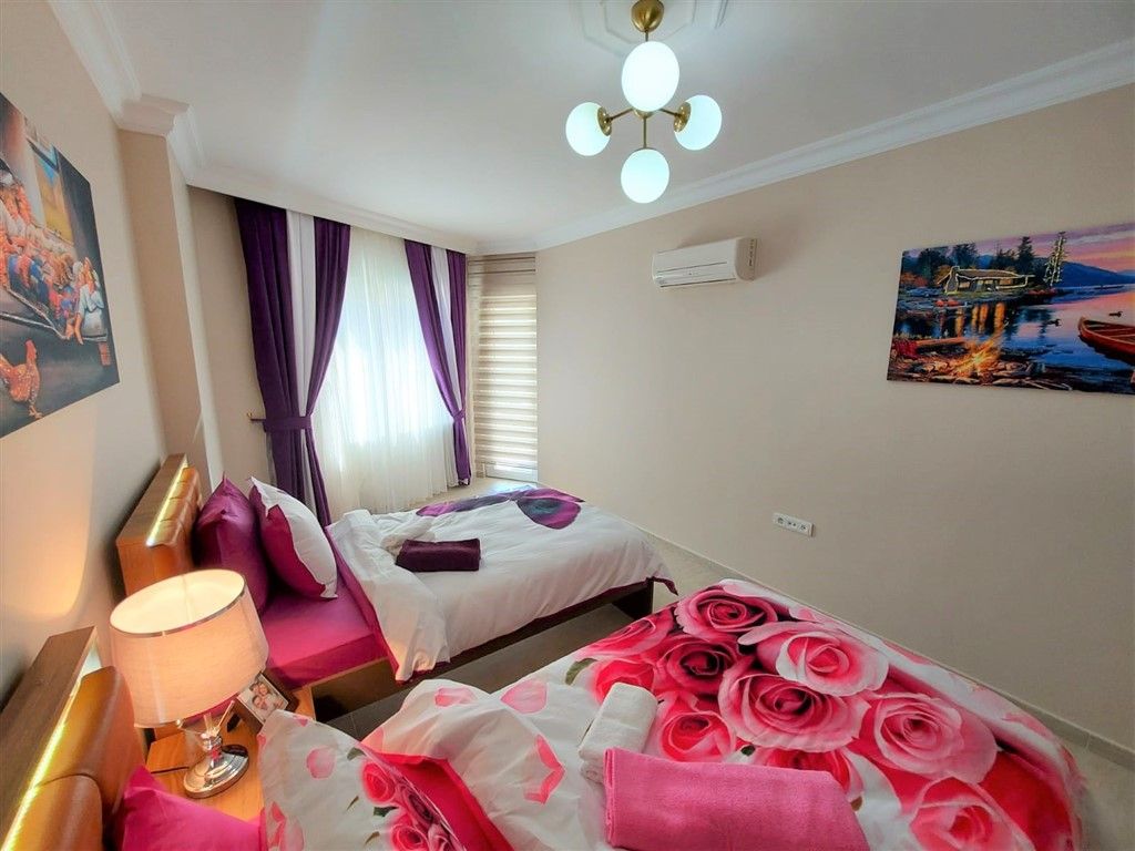 Apartment in popular district Mahmutlar