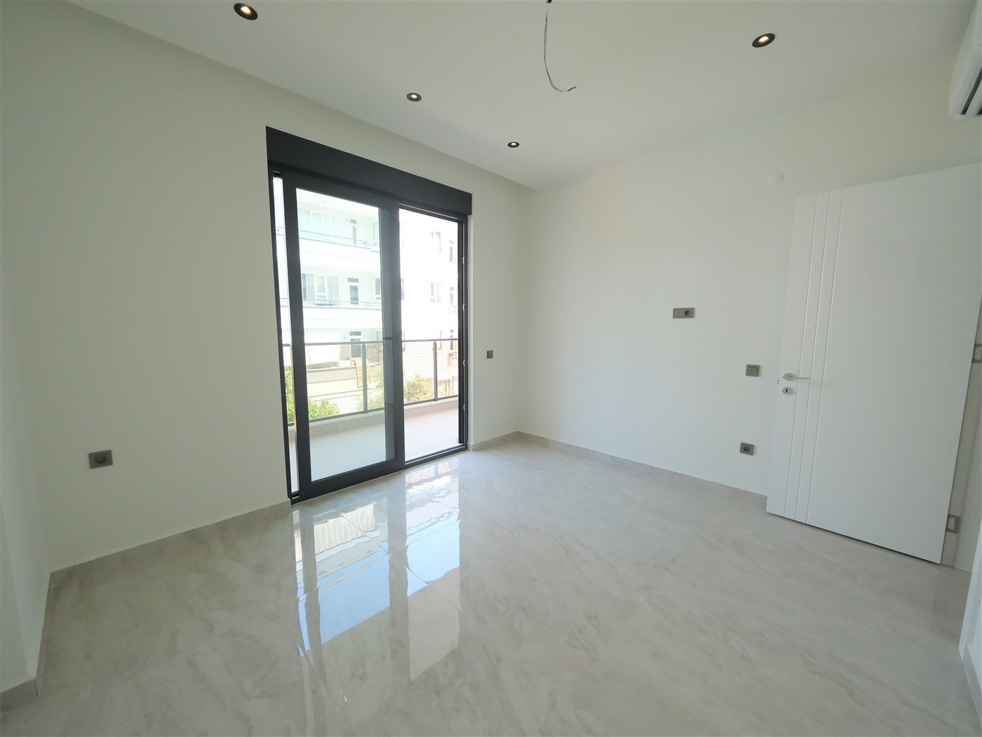 Apartment in new residential complex - Oba district, 250 m from the sea