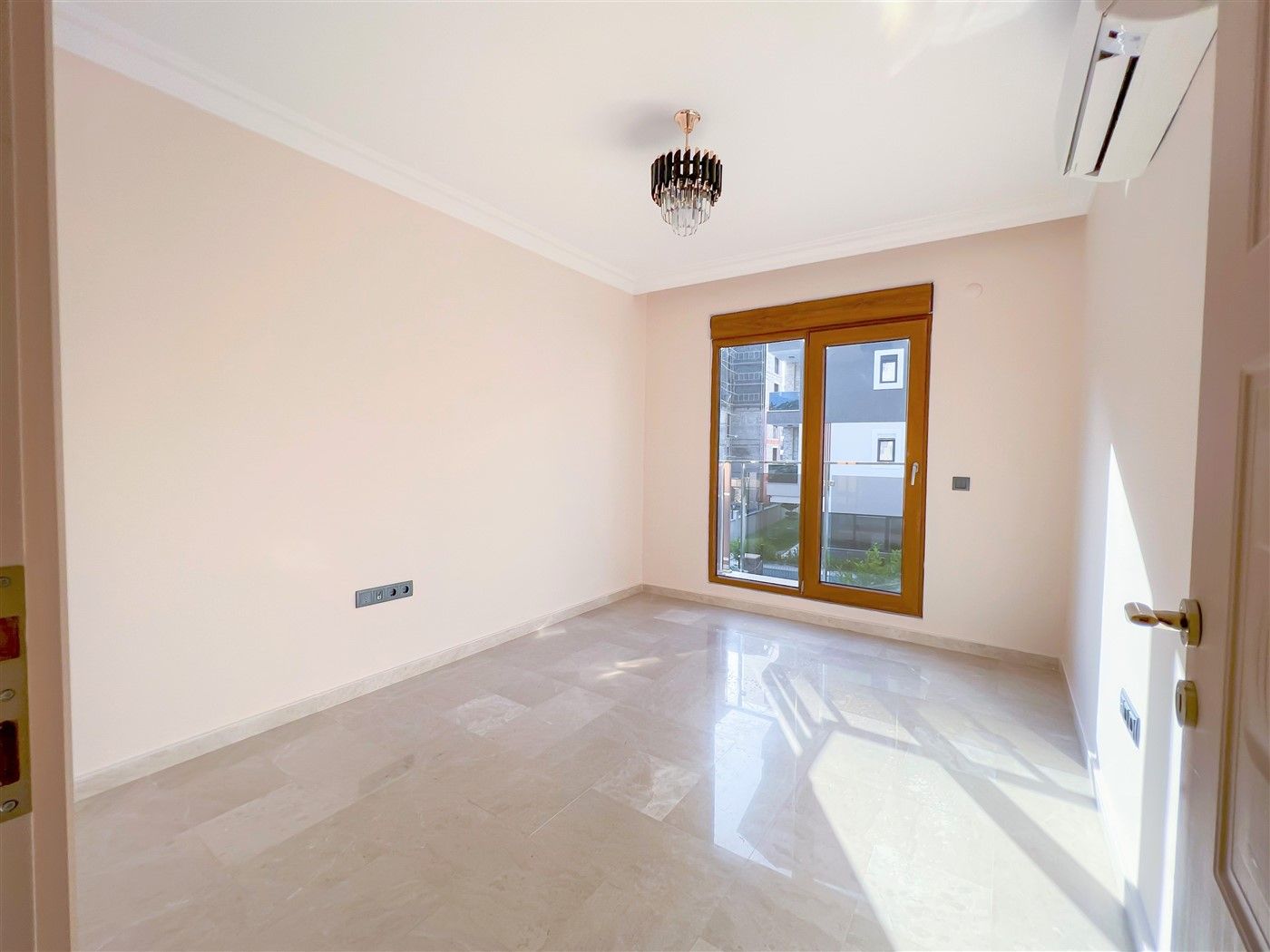 Spacious 2+1 apartment in Kestel, Alanya