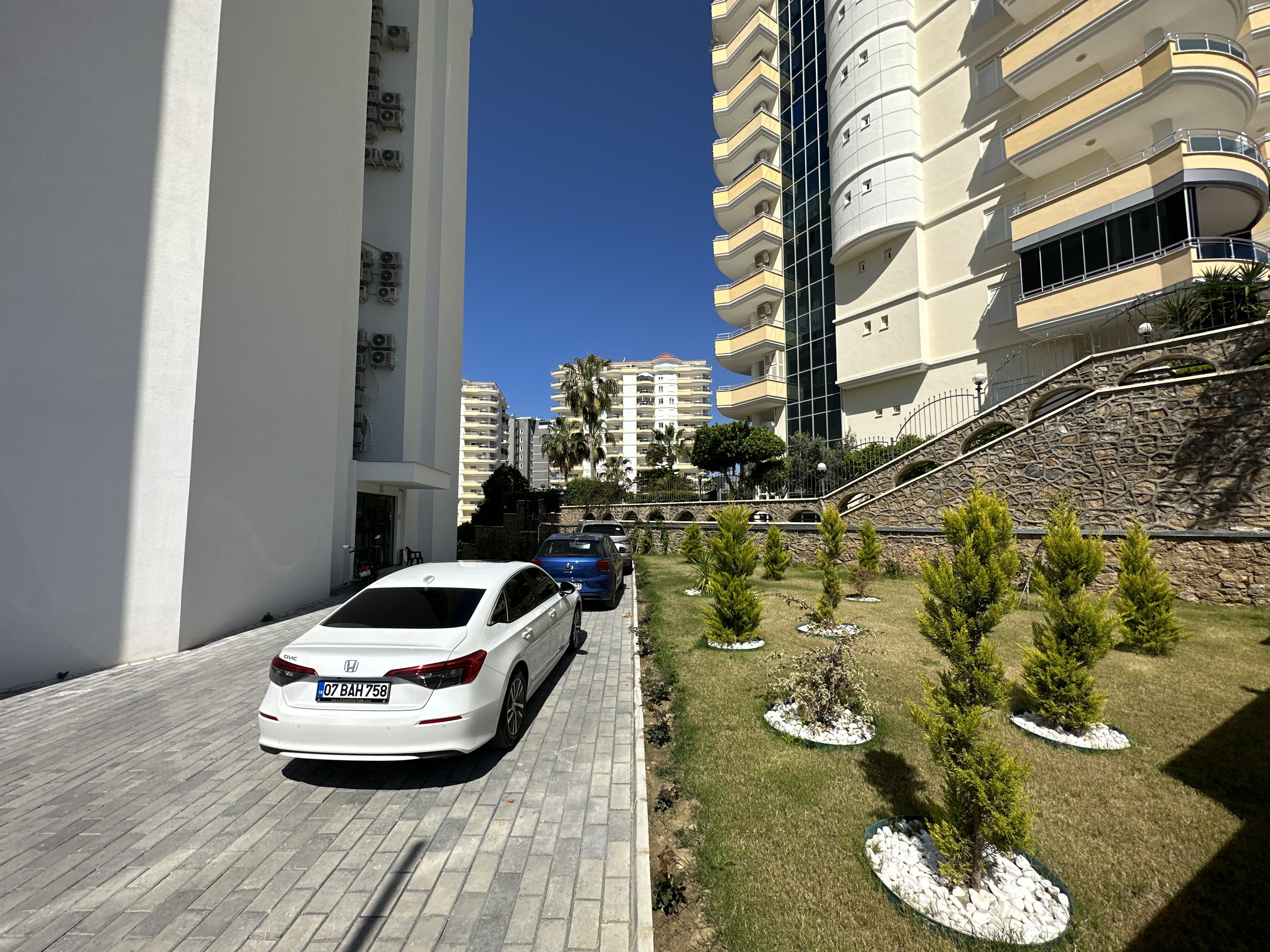 Hot offer - 1+1 apartment in Mahmutlar