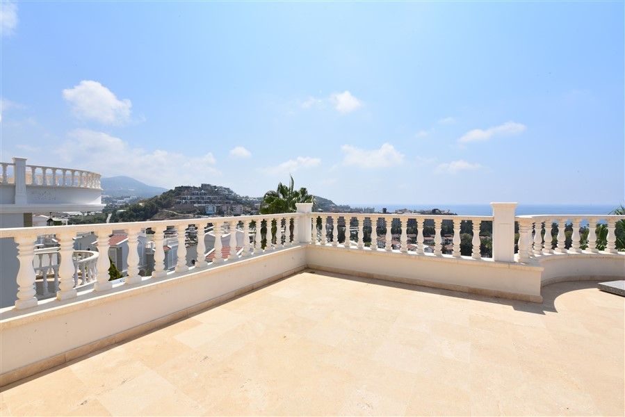 Villa in the resort area of ​​Alanya - Konakli 