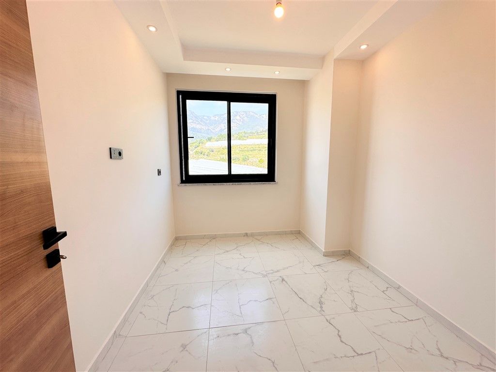 Finished apartment 2+1 in new complex - Mahmutlar district, Alanya