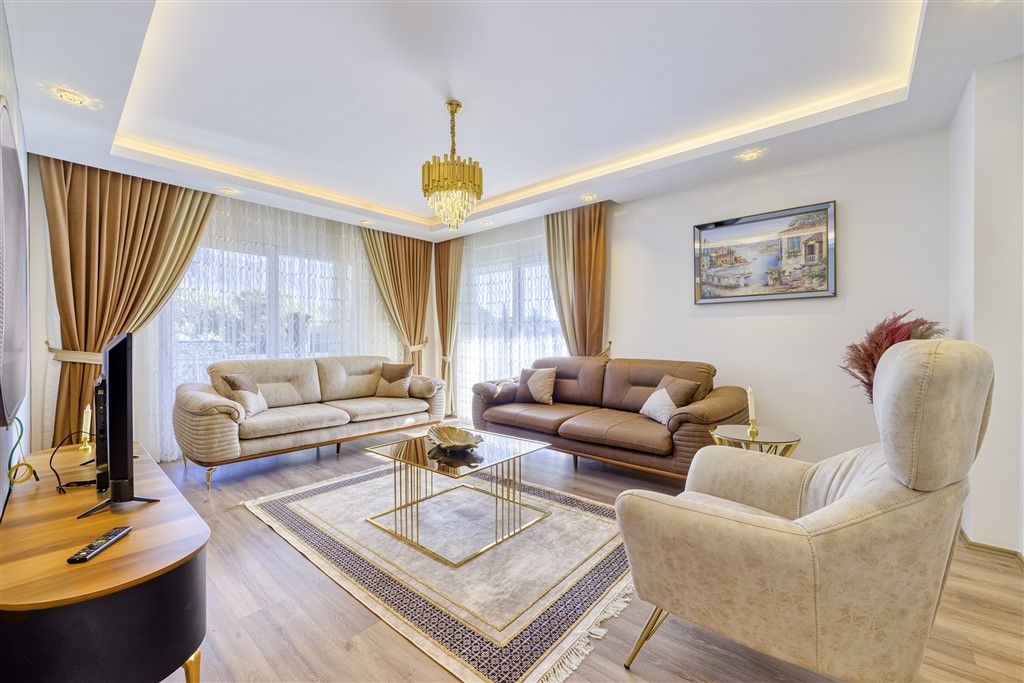 Apartment in popular district Mahmutlar