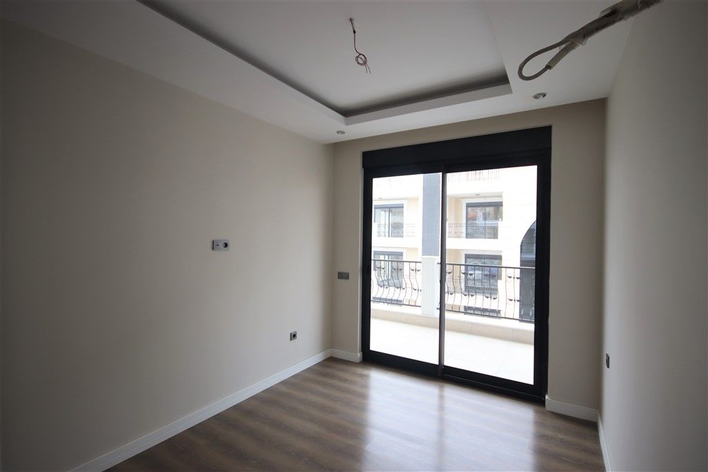 New 3+1 apartments with separate kitchen in the center of Alanya