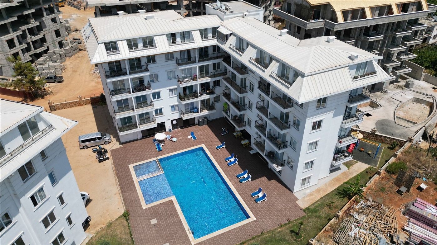 Furnished apartment 1+1 in Alanya, Oba district