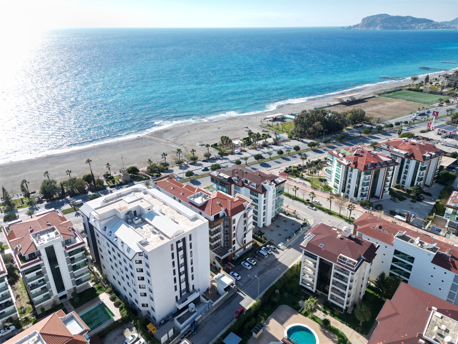 Furnished 2+1 apartment with sea and pool view in Kestel area