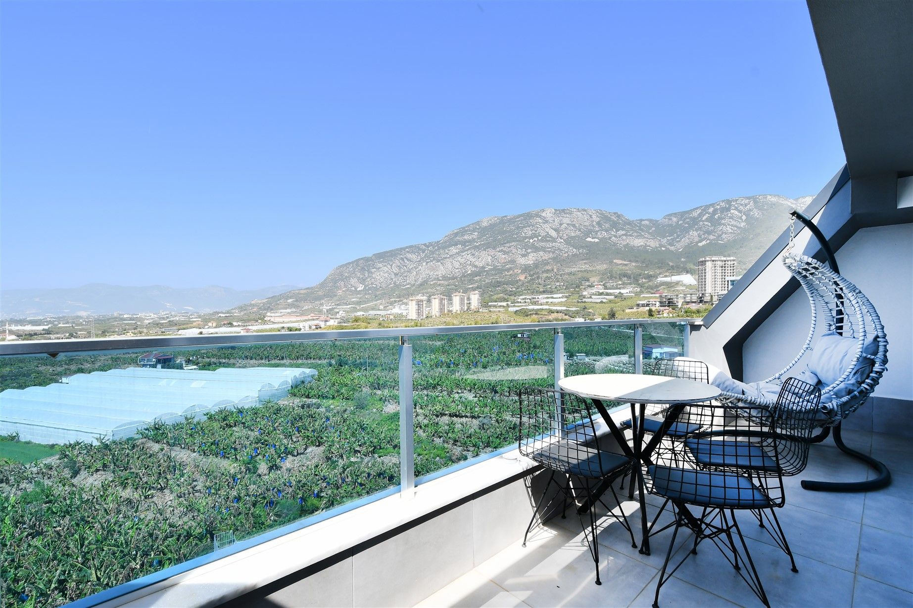 Penthouse 2+1 with beautiful views for rent - Alanya, Mahmutlar
