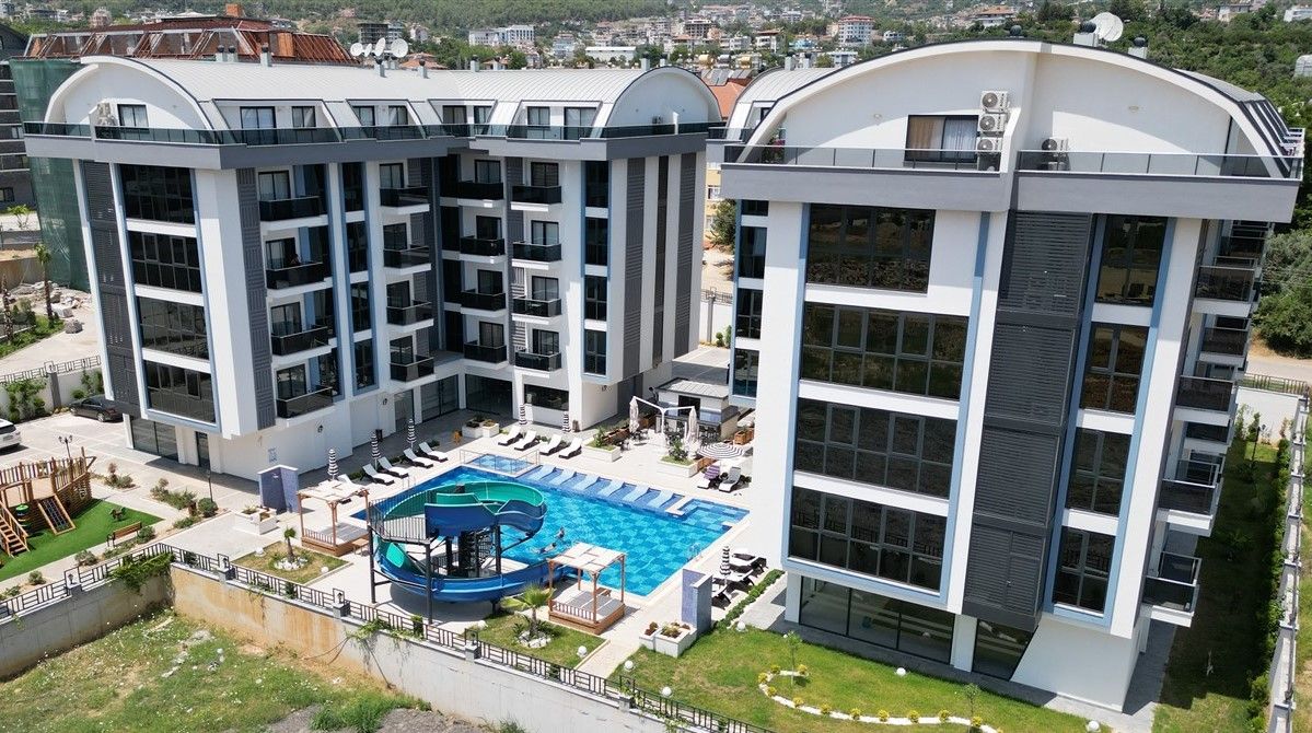 Furnished 1+1 apartment in Oba, Alanya
