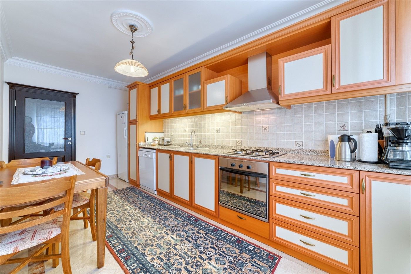 2+1 apartment with separate kitchen