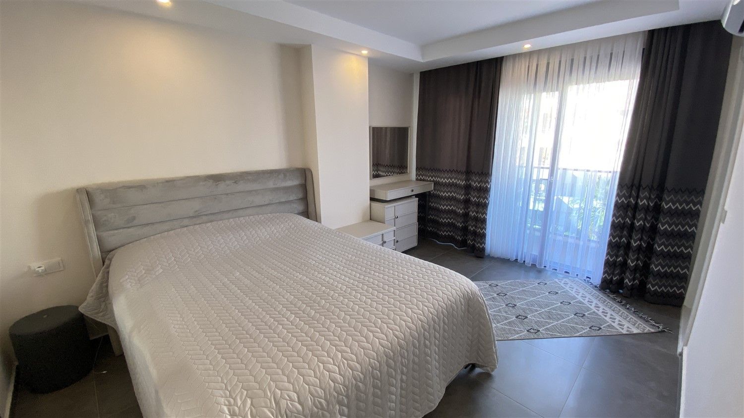 Spacious 2+1 furnished apartment - 150 m from the sea