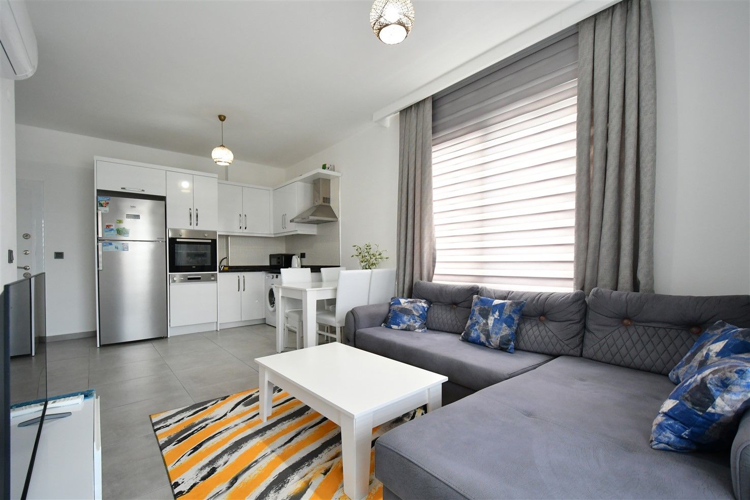 Cozy 1+1 apartment with mountain views for rent - Mahmutlar, Alanya