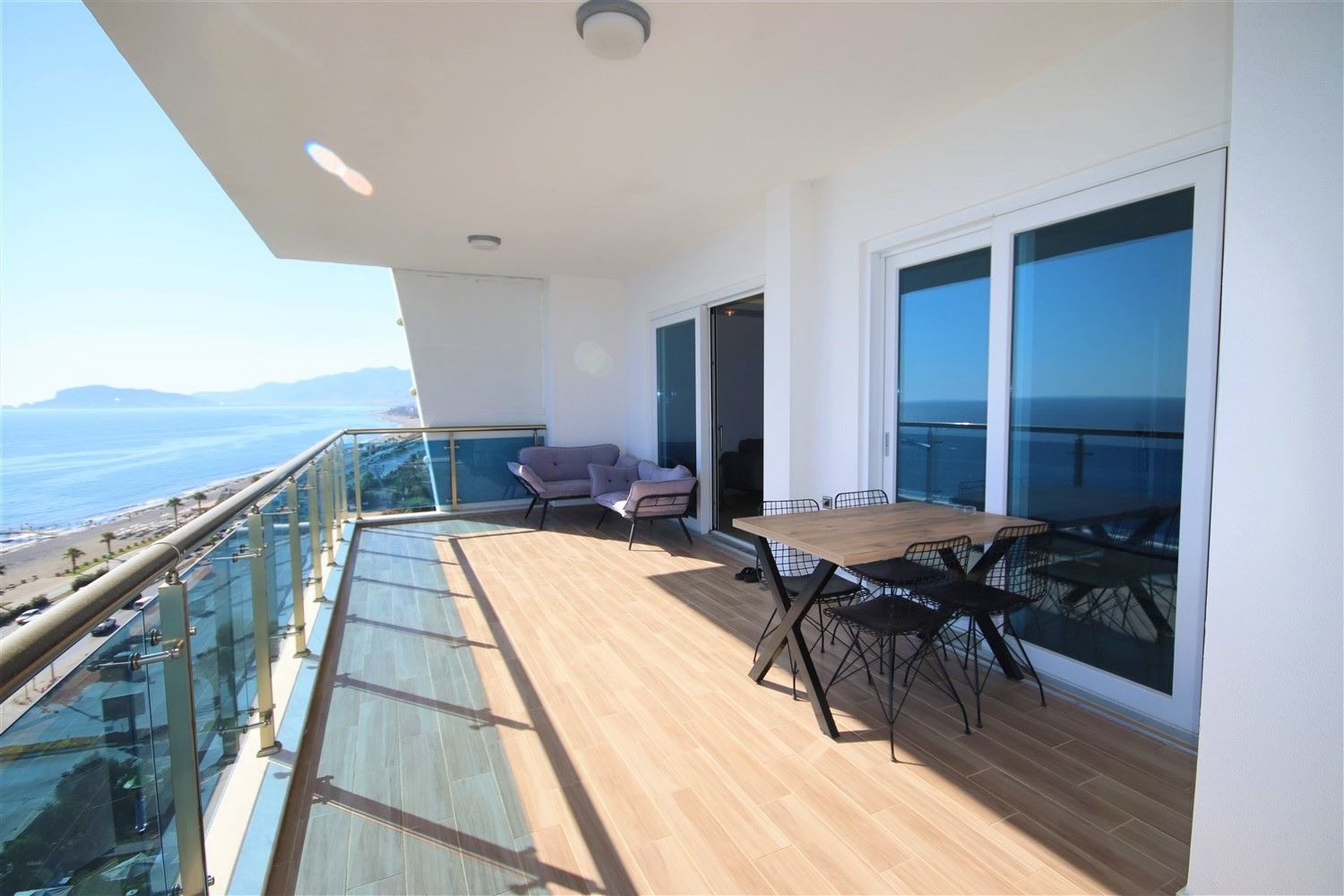 Amazing sea view 1+1 apartment in Mahmutlar district