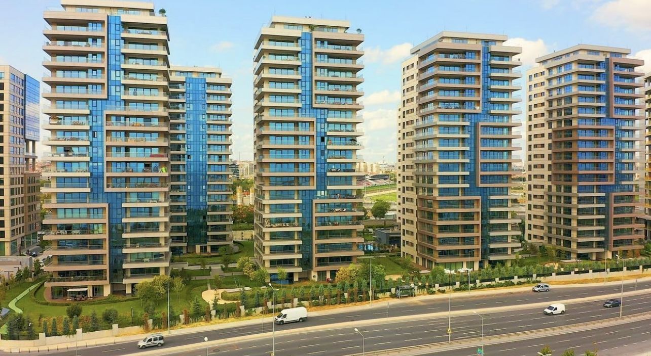 Premium residential complex with panoramic views of the Marmara Sea