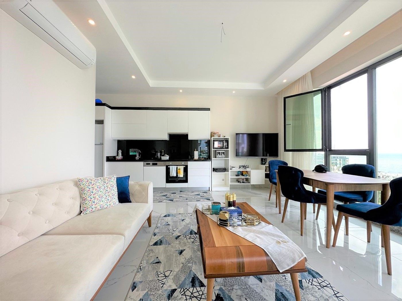 Apartment 2+1 in premium residential complex - Kargicak district
