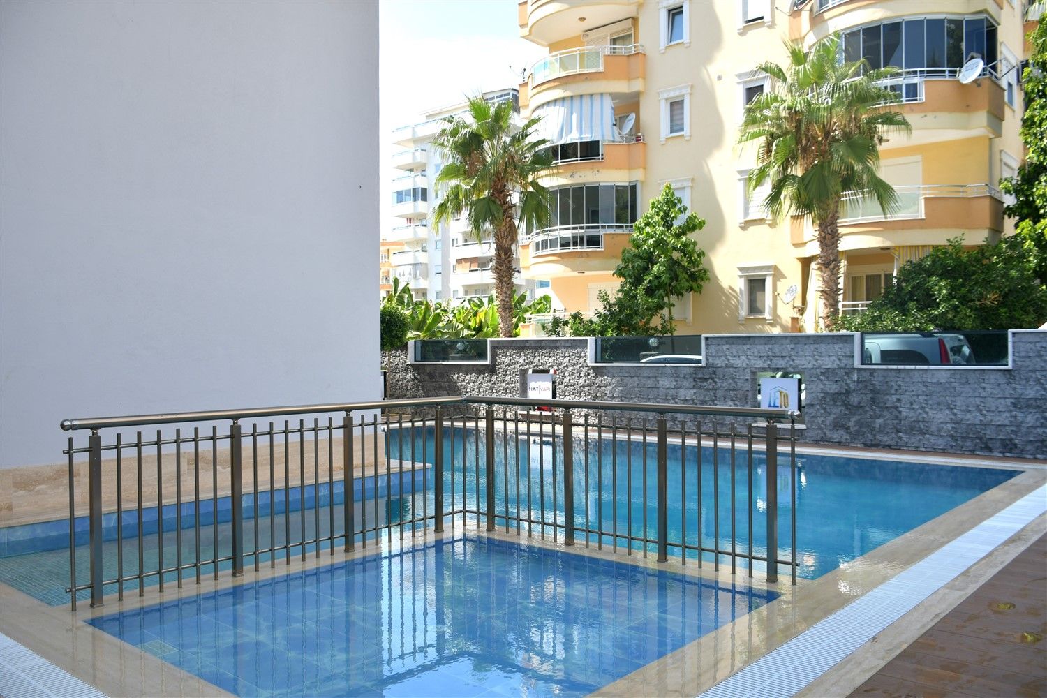 Spacious 2+1 furnished apartment - 150 m from the sea