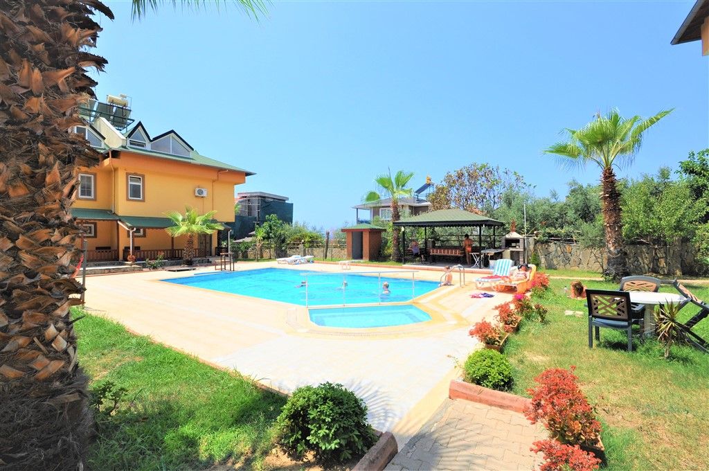 Villa 5+1 in 400 m from the sea in Demirtas, Alanya