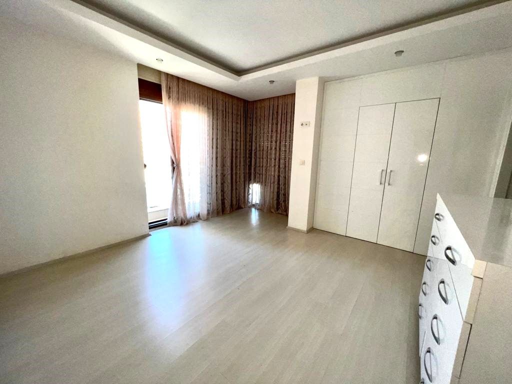 Apartment 3+1 with separate kitchen in respectable residential complex