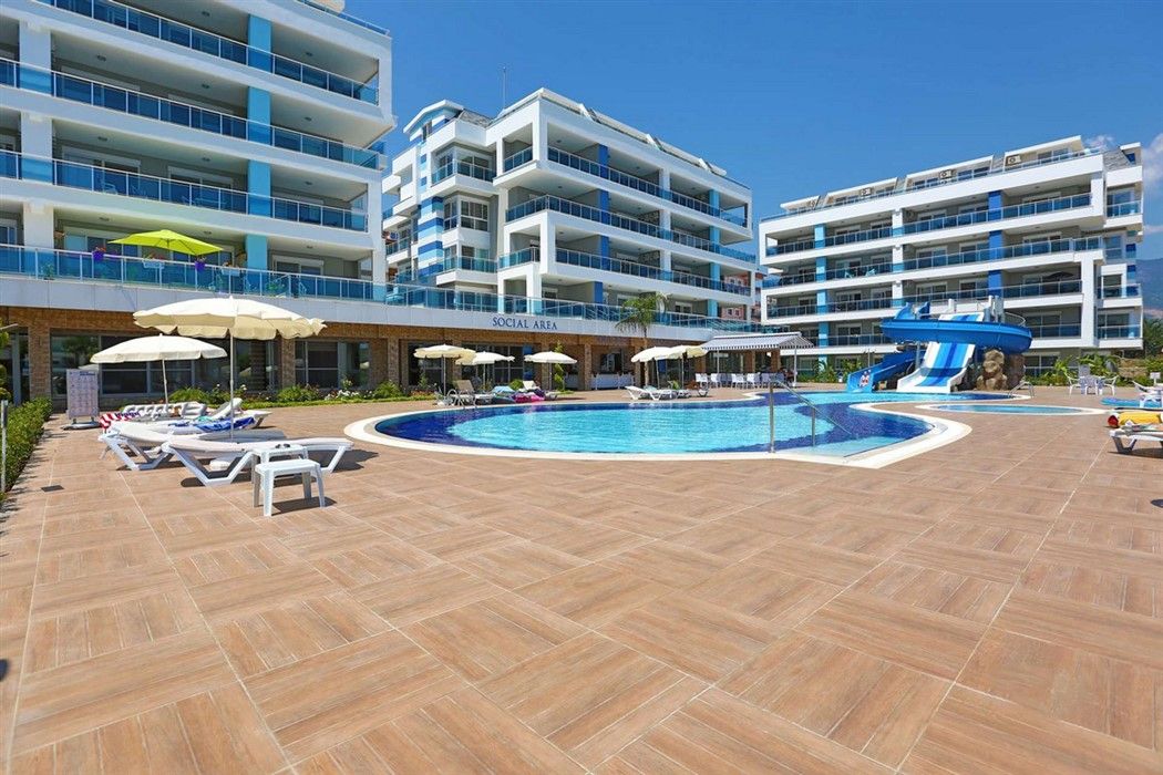 Spacious penthouse 3+1 in complex with infrastructure - Oba district, Alanya