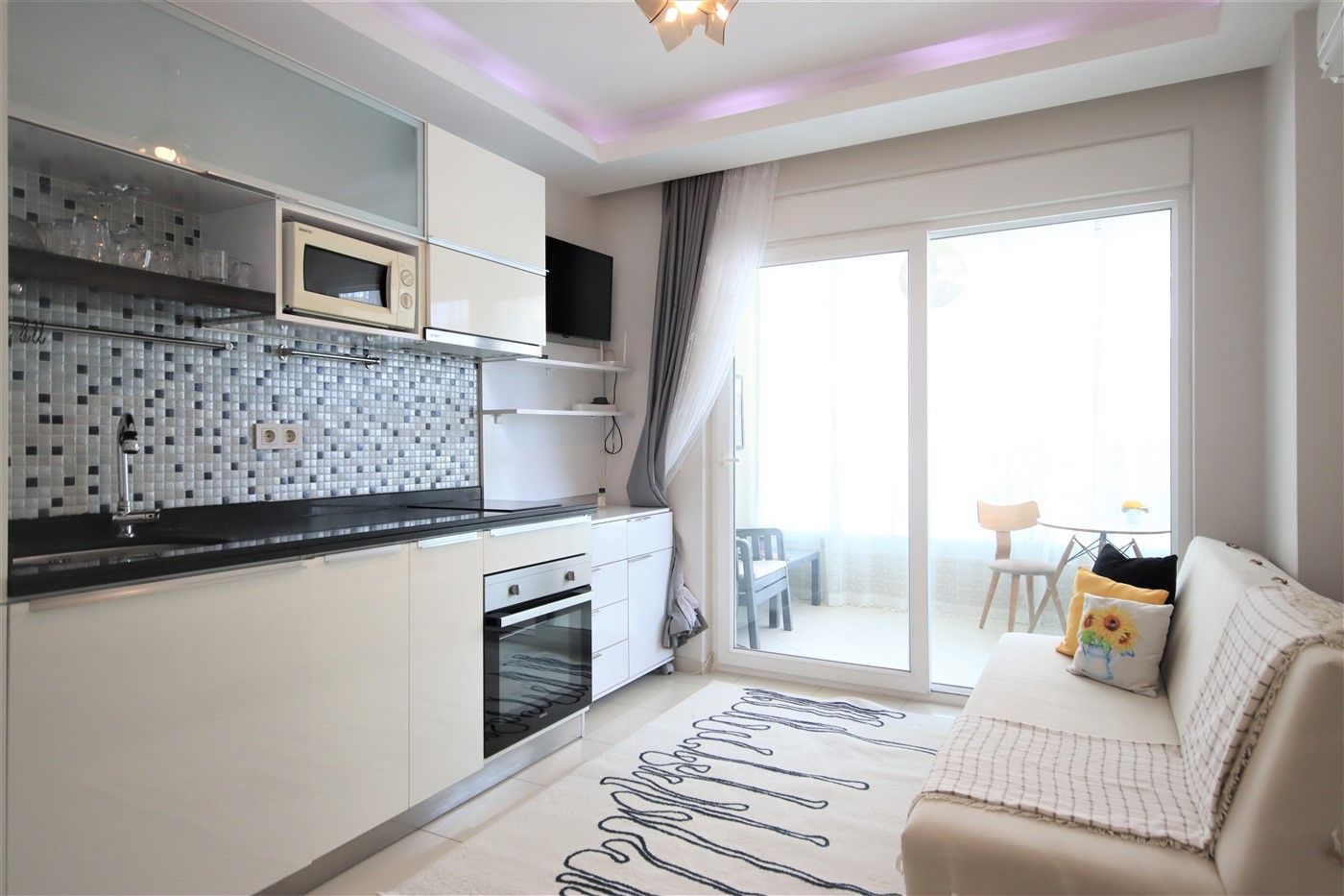 Cozy apartment 1+1 in great location in Oba, Alanya
