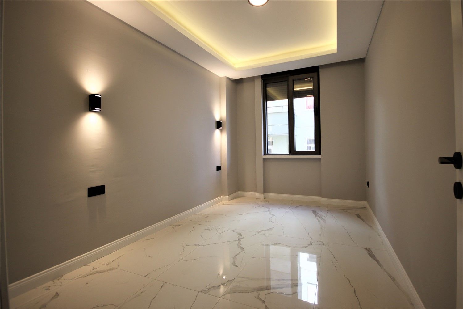 Renovation 1+1 apartment in Oba district, Alanya