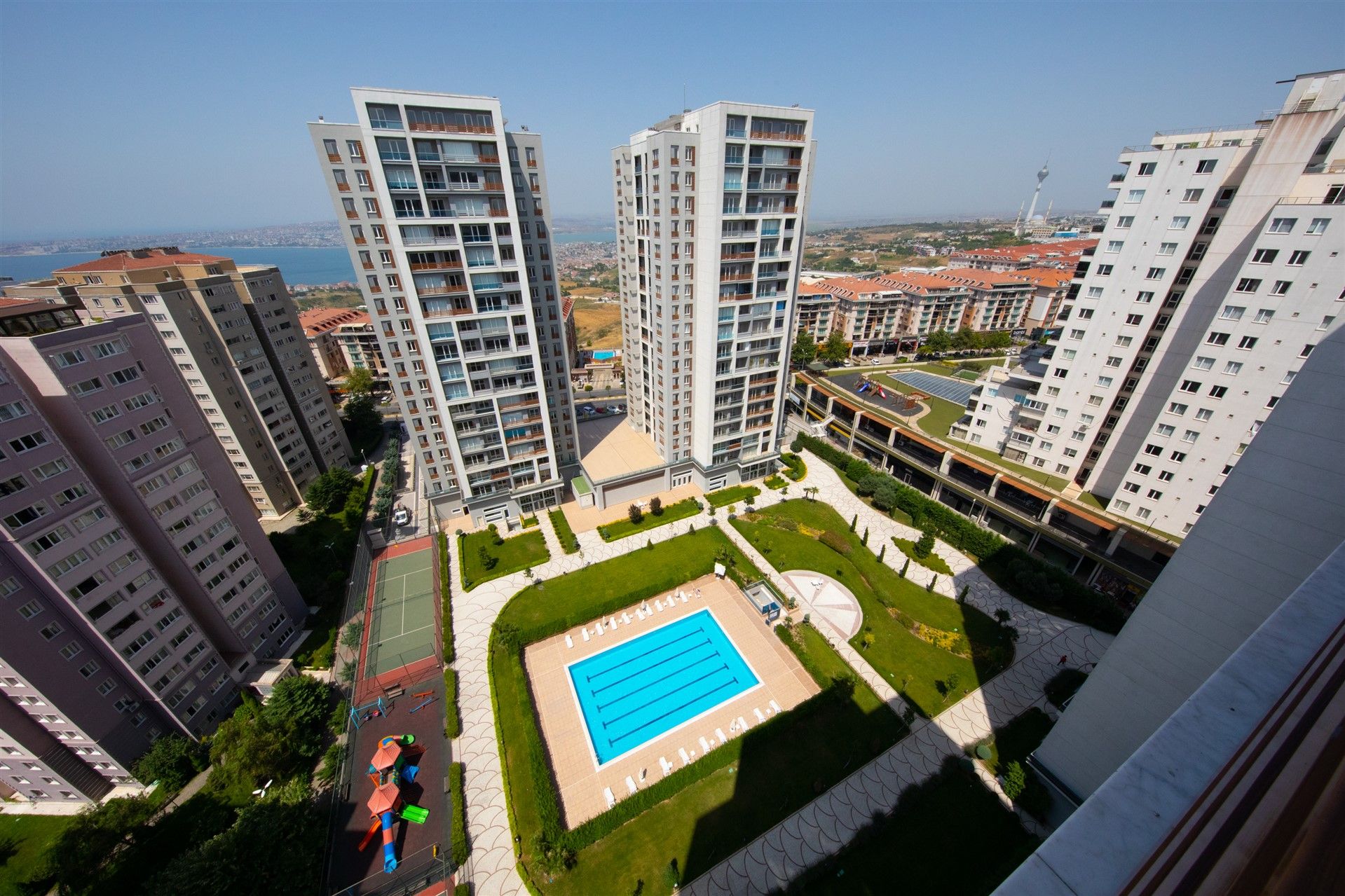 Modern residential complex in Istanbul - Beylikduzu вэыекэсе