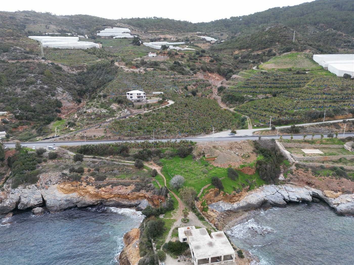 Plot of land on the Mediterranean coast