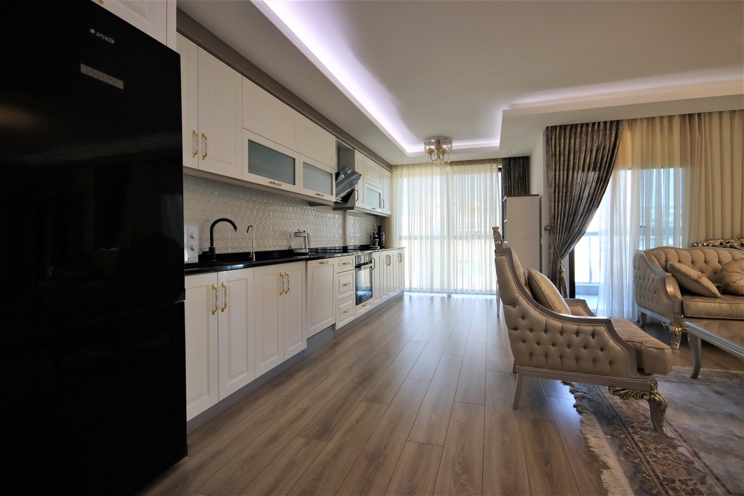 Furnished 3+1 penthouse in 200 m from the beach in Mahmutlar