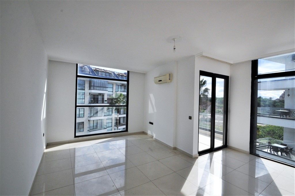 Spacious apartments in respectable residential complex