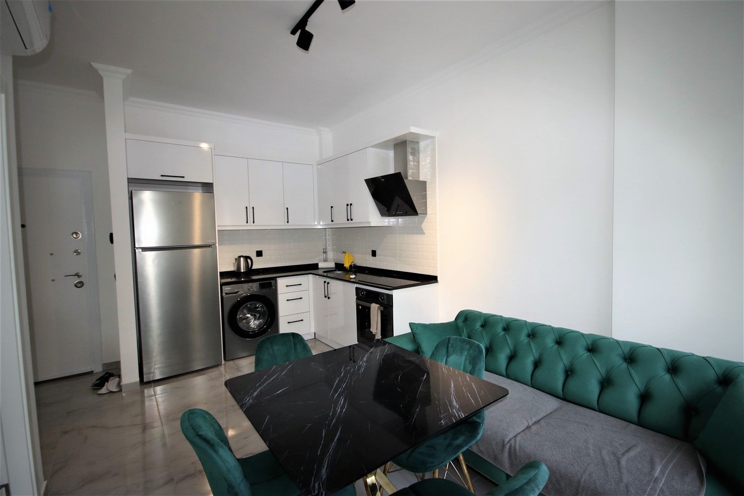 Furnished apartment 1+1 in Avsallar - Alanya