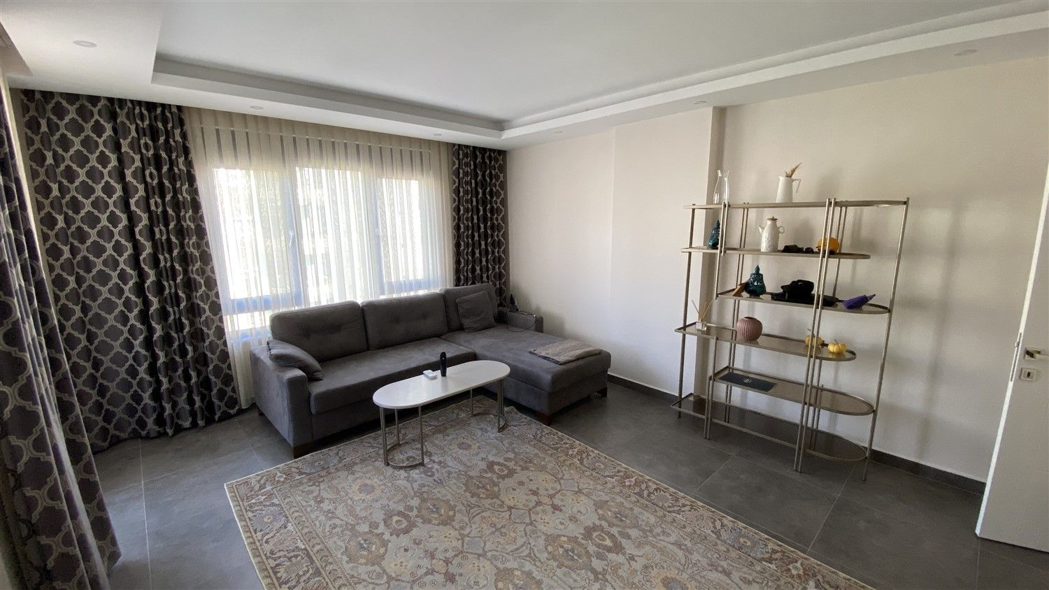 Spacious 2+1 furnished apartment - 150 m from the sea