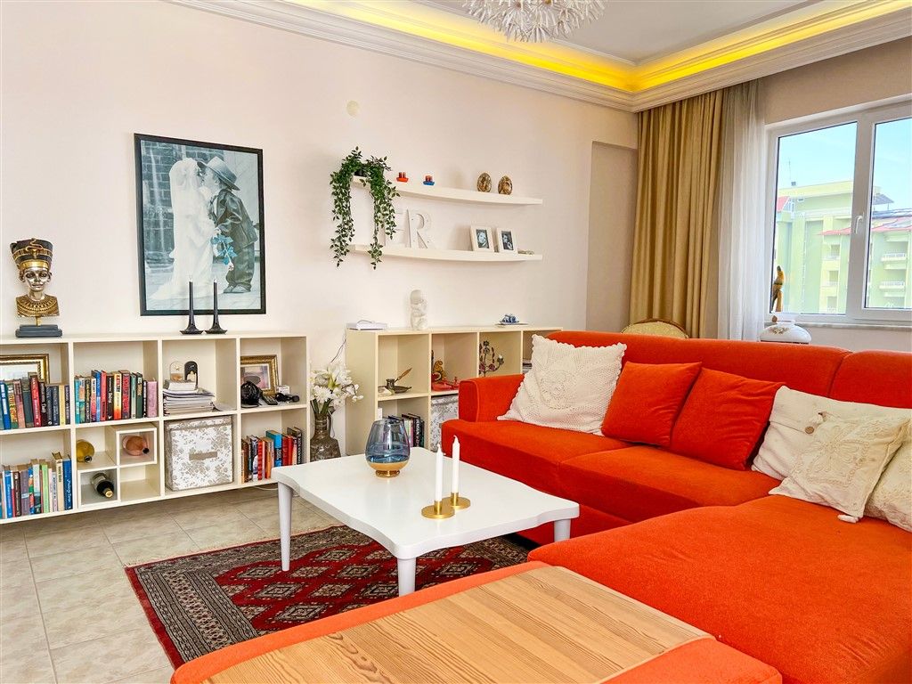 Apartment in popular district Mahmutlar