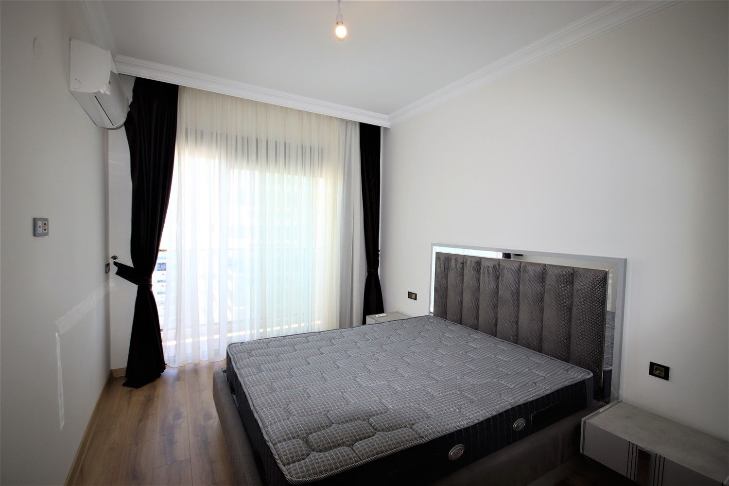 Apartment in popular district Mahmutlar