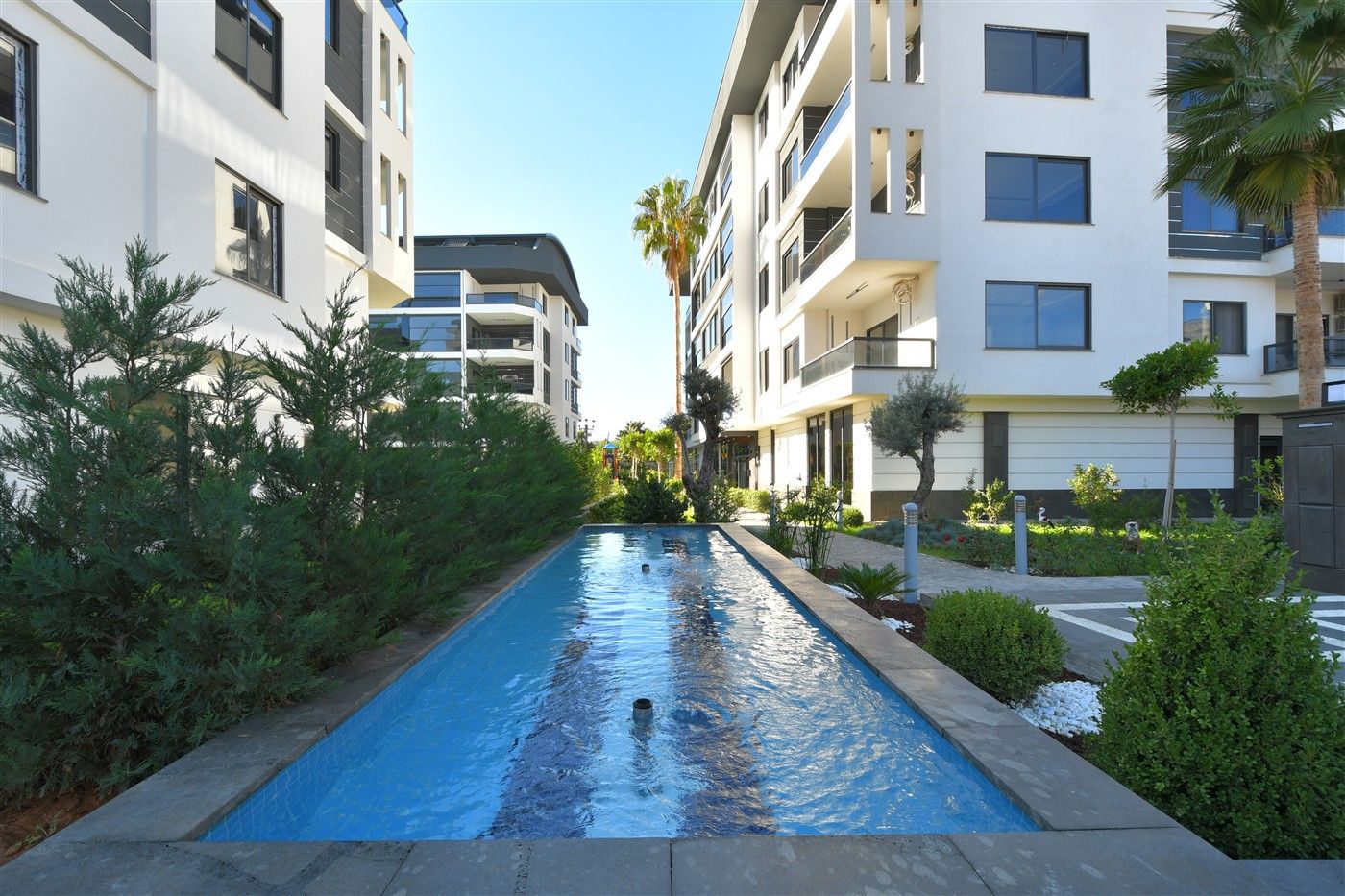 Apartments 1+1 and 2+1, residential complex surrounded by orange orchards