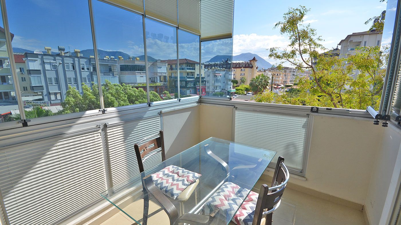 Apartment 2+1 near the sea in Oba district, Alanya