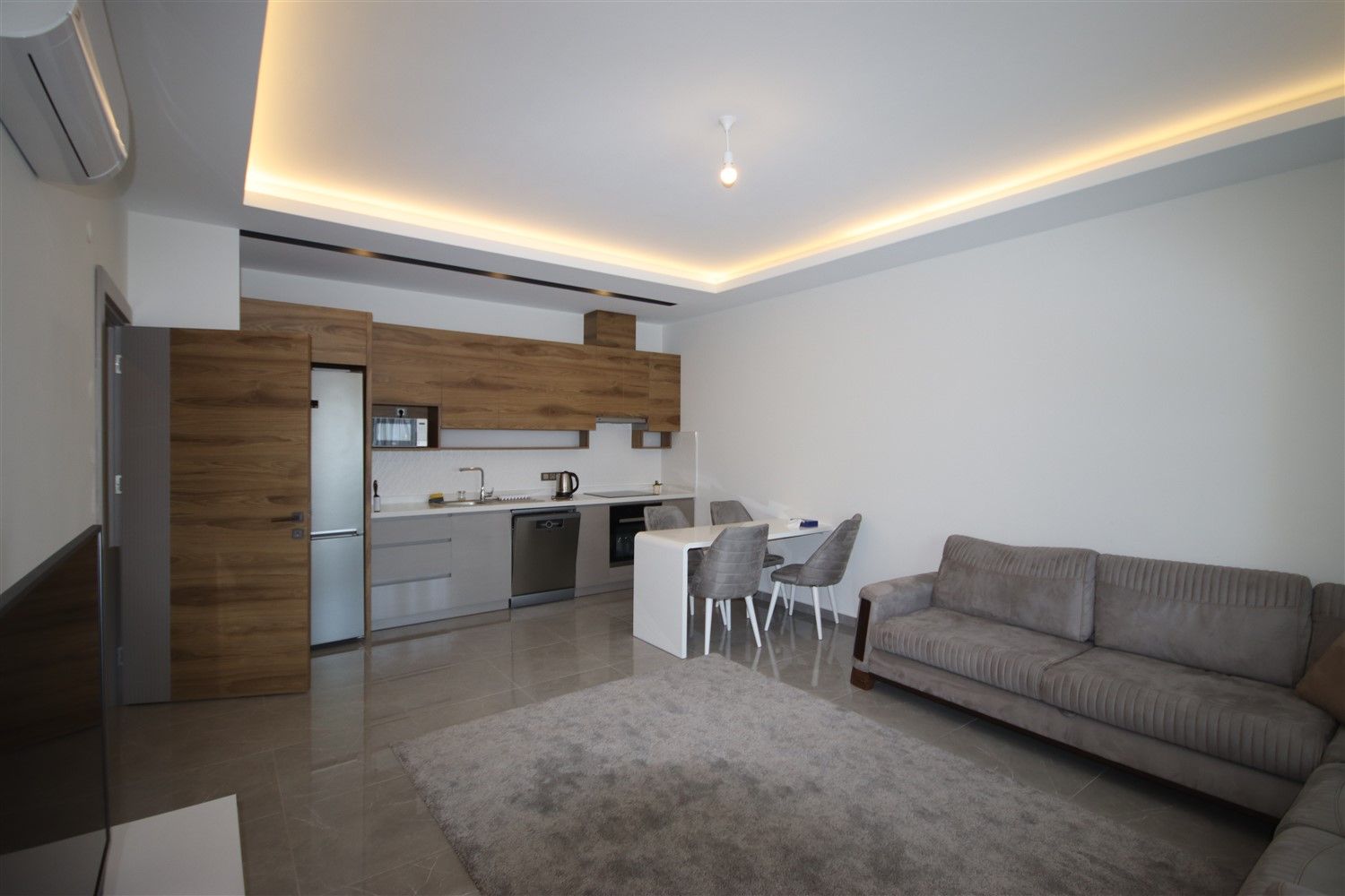 Apartment in popular district Mahmutlar