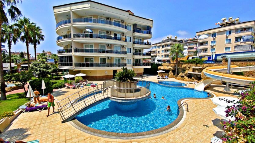 Spacious apartment 2+1 in respectable complex - Alanya, Tosmur