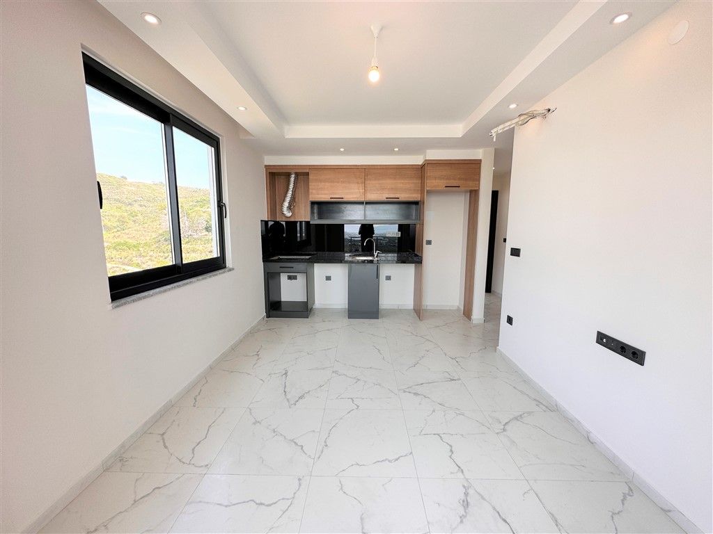 Finished apartment 2+1 in new complex - Mahmutlar district, Alanya